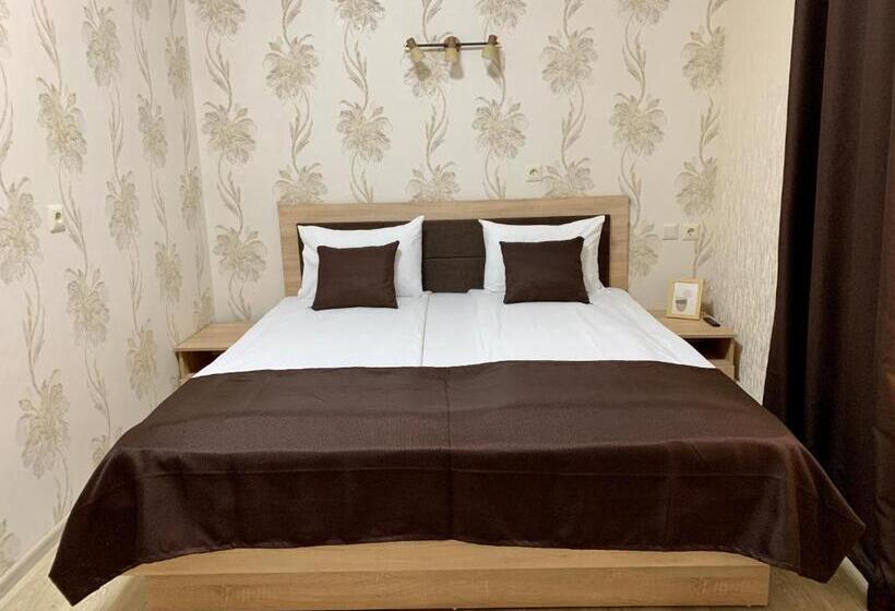 اتاق خانوادگی, отель южный двор