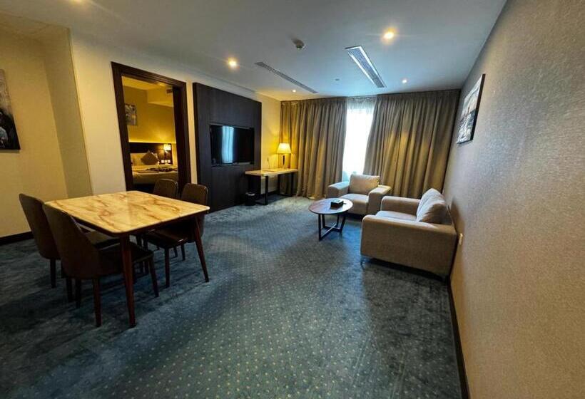 行政套房, Coupard