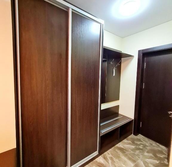 اتاق استاندارد با بالکن, Everest отель