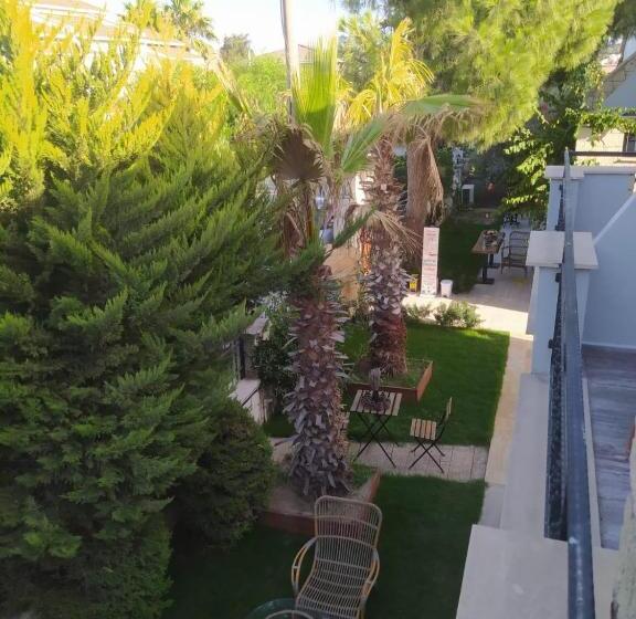 سوئیت 2 خوابه, Fizzio Alacati