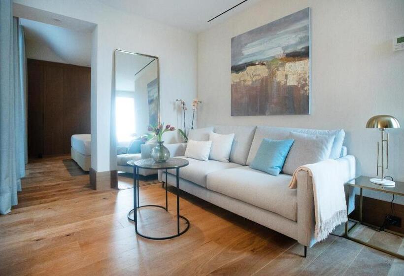 اتاق استاندارد سه نفره, Soho Boutique Equitativa