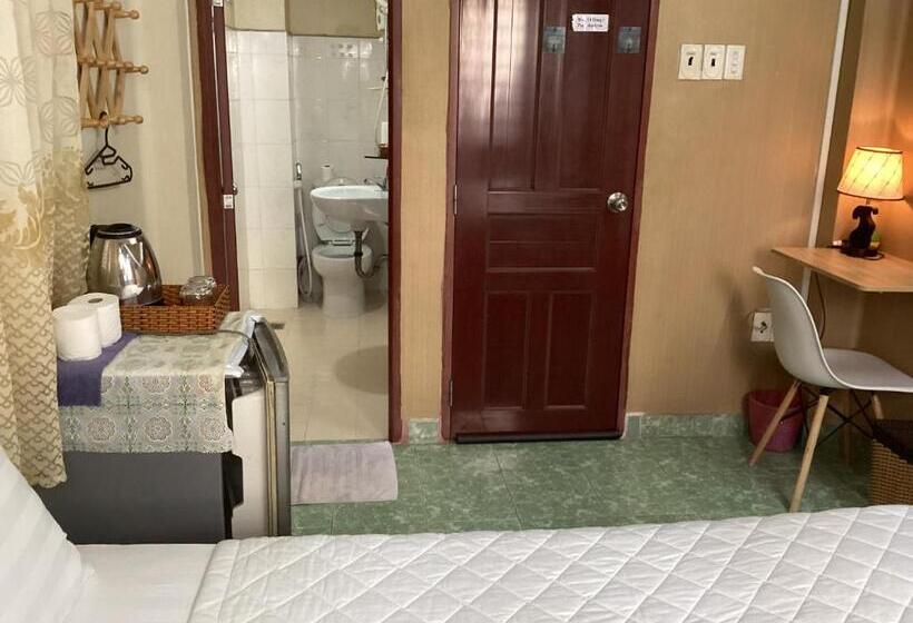 اتاق استاندارد با چشم‌انداز باغ, Guest House Uttrang