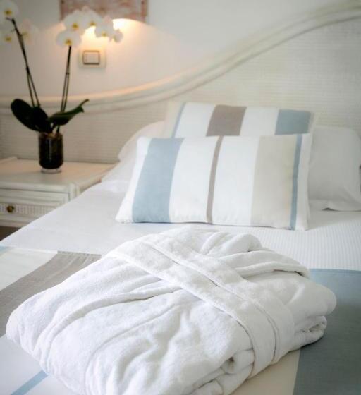 スーペリアールーム, Gabbiano Azzurro Hotel & Suites