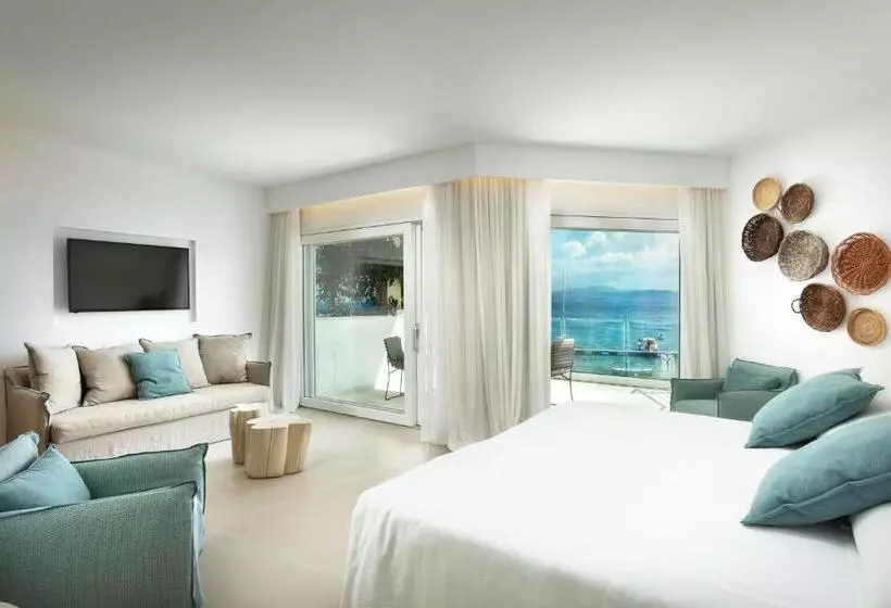 اتاق لوکس با چشم‌انداز دریا, Gabbiano Azzurro Hotel & Suites