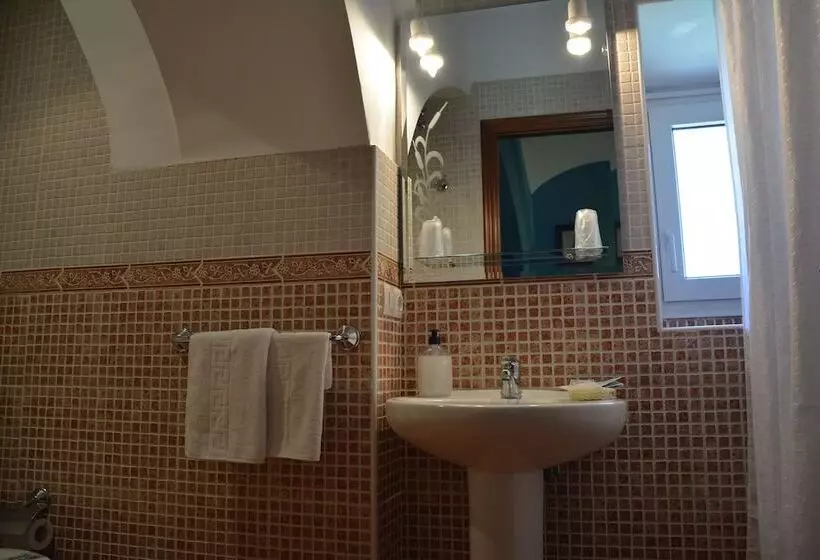 اتاق استاندارد, Hostal San Miguel