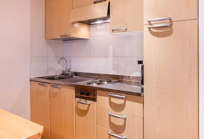 침실 2개 아파트, Apartments Boè