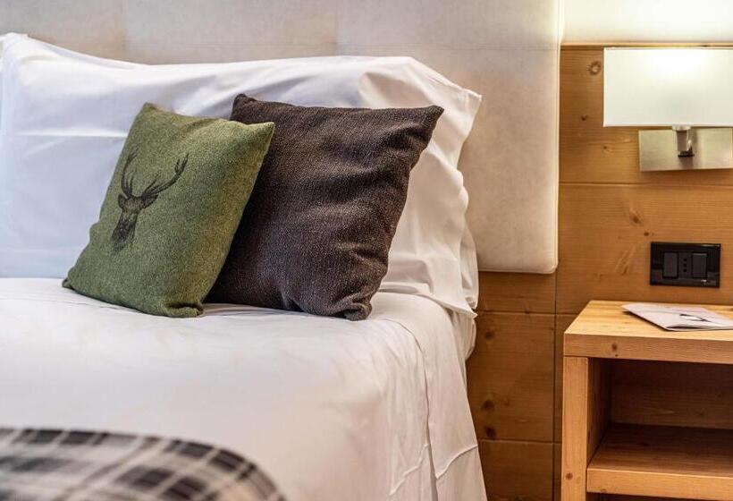 חדר סטנדרט, Caminetto