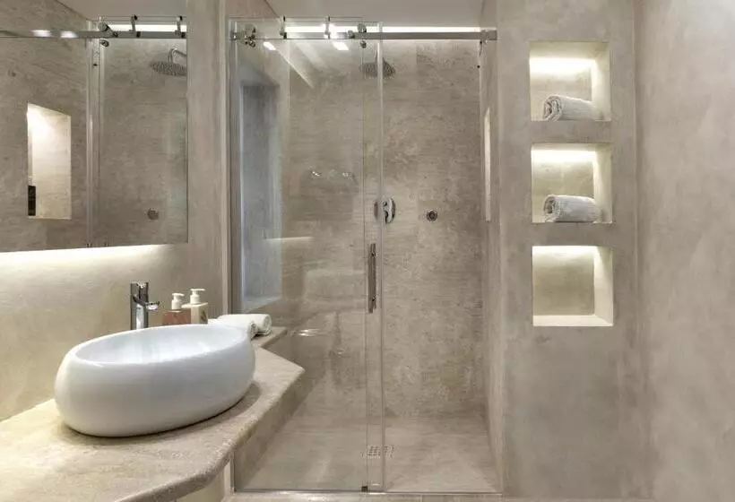 اتاق لوکس با چشم‌انداز دریا, Gabbiano Azzurro Hotel & Suites
