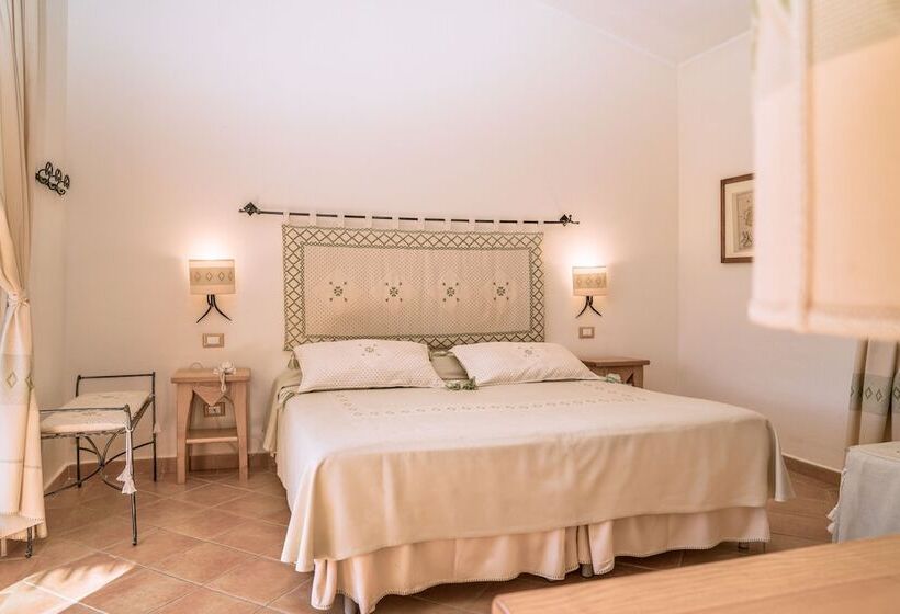 חדר סטנדרט לשלושה עם נוף לגינה, Aldiola Country Resort