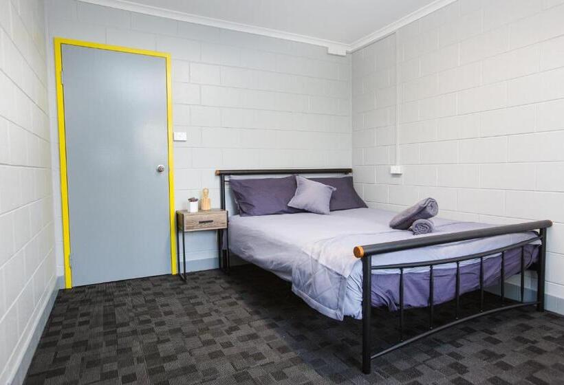 غرفة قياسية حمام مشترك, Mad Monkey Village