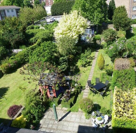 디럭스 룸 가든 전망, Maison Dieu Guest House