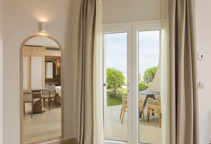 Номер Superior Вид на Море, Mangias Sardinia Resort