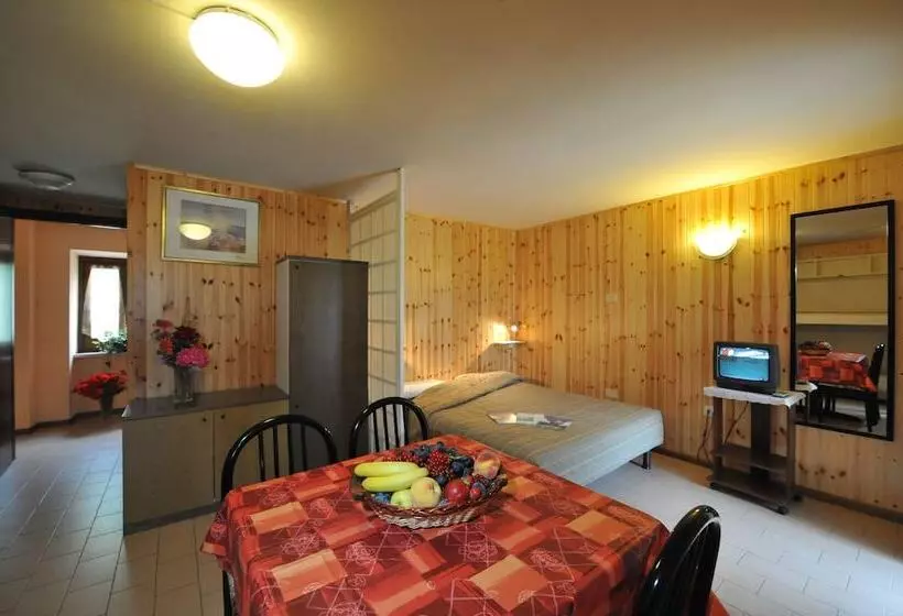 استودیوی استاندارد, Residence Bellevue