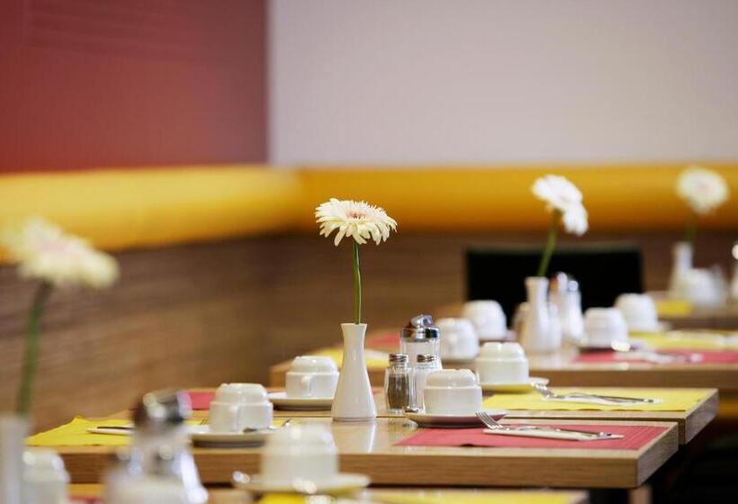 غرفة قياسية, Senator Hotel Vienna