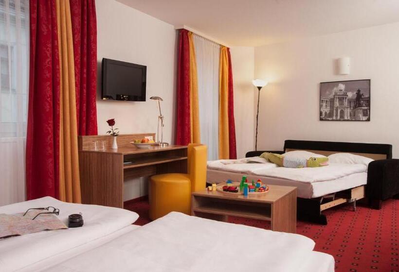 غرفة عائلية, Senator Hotel Vienna