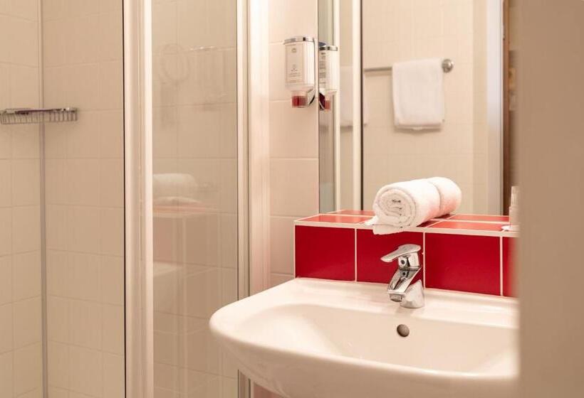 غرفة عائلية, Senator Hotel Vienna