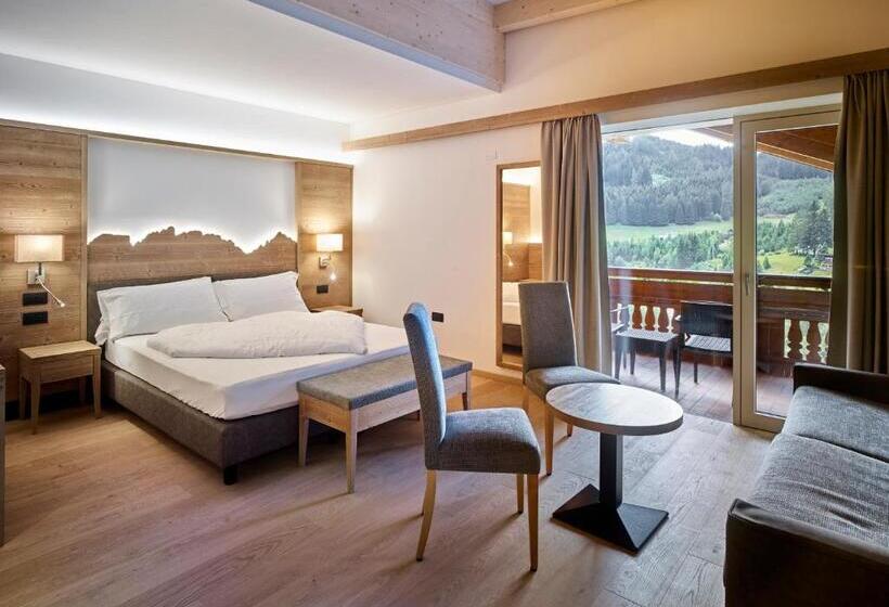 סוויטת ג'וניור עם מרפסת, Shandranj