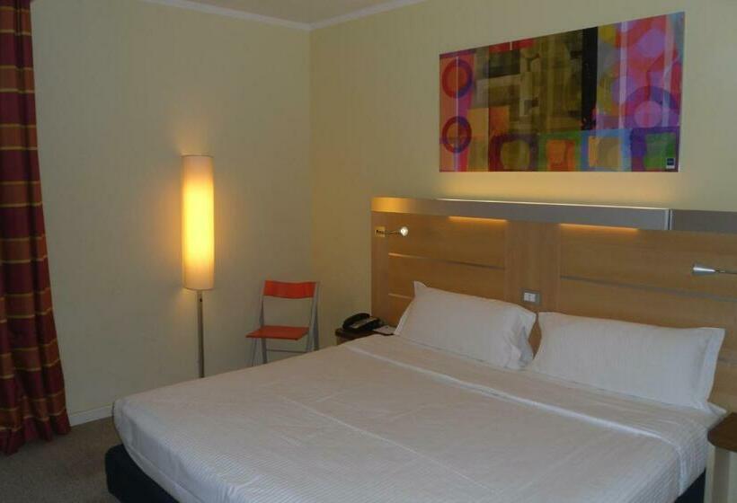 标准三人间, Idea Hotel Milano San Siro