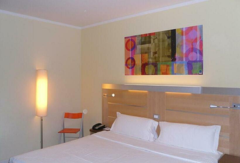 四人标准间, Idea Hotel Milano San Siro