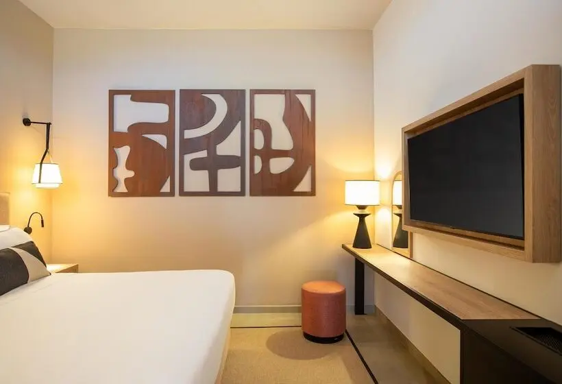 ジュニアスイート, Mangia’s Sardinia Resort