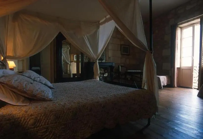 プールの見えるスーペリアルーム, Chateau De La Grave