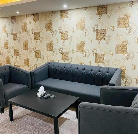 جناح سرير كينج, Desert Palm Apart