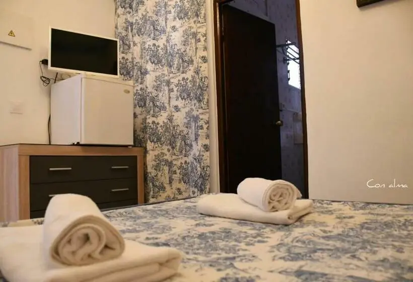 اتاق استاندارد, Hostal Costa De La Luz