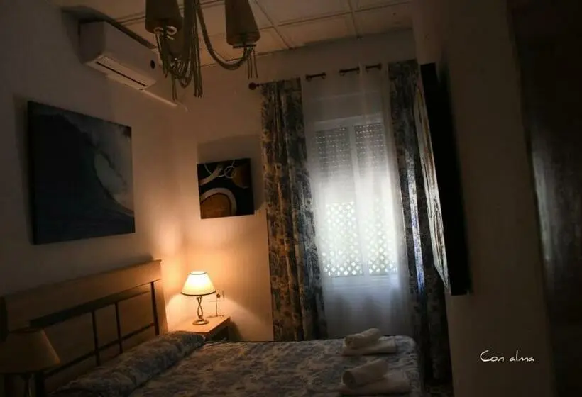 اتاق استاندارد, Hostal Costa De La Luz