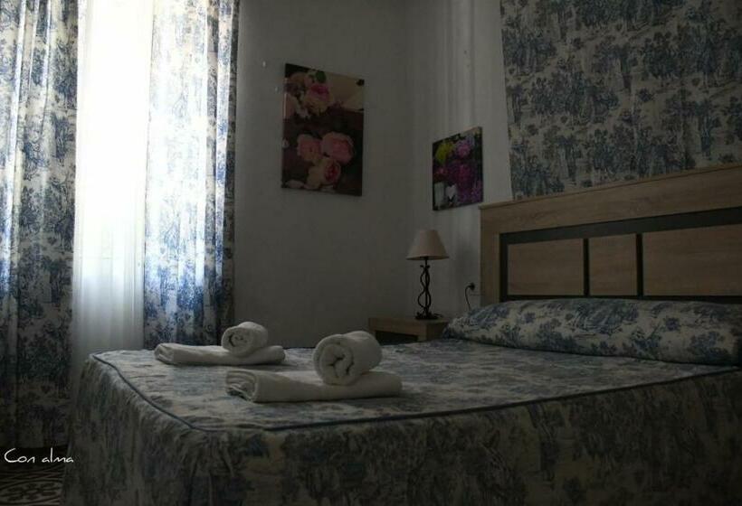 غرفة قياسية ثلاثية, Hostal Costa De La Luz