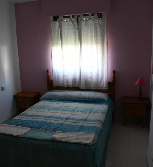Perhehuone, Hostal Costa De La Luz