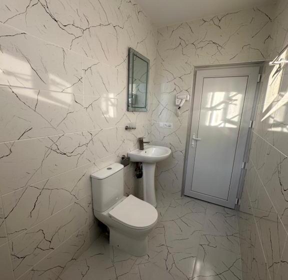 اتاق استاندارد با بالکن, Marina Kvariati