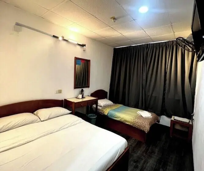 デラックストリプルルーム, Madani Muslim Hotel Cameron Highland