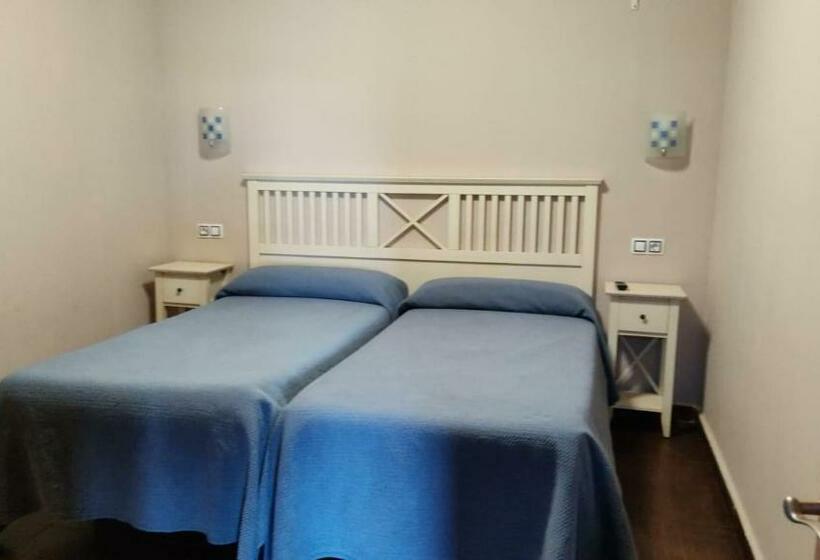 Апартаменты 2 Спальни, Apartamentos Astilleros