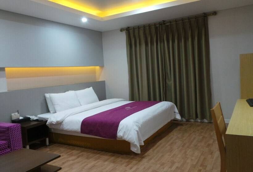 Quarto Superior, Amour