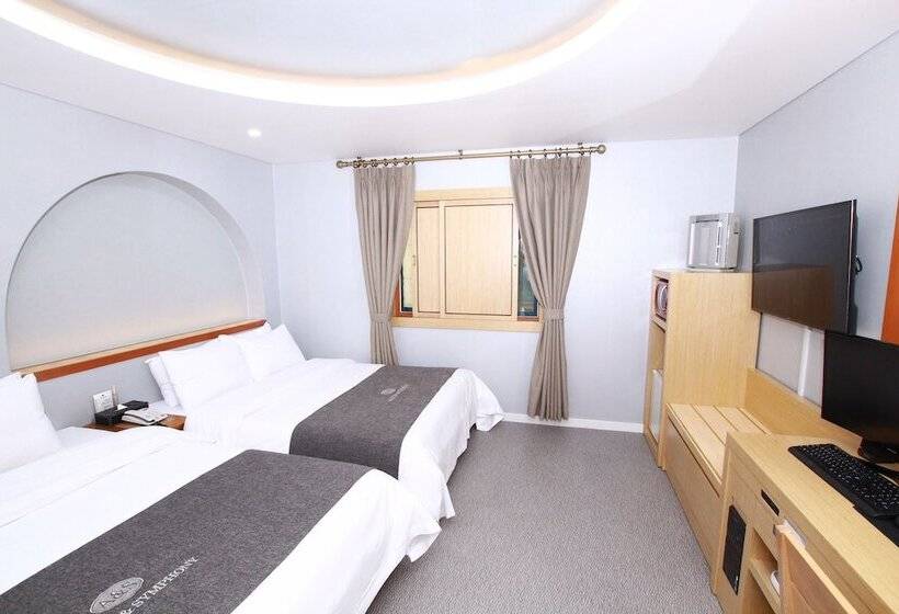 Quarto Familiar, Amour