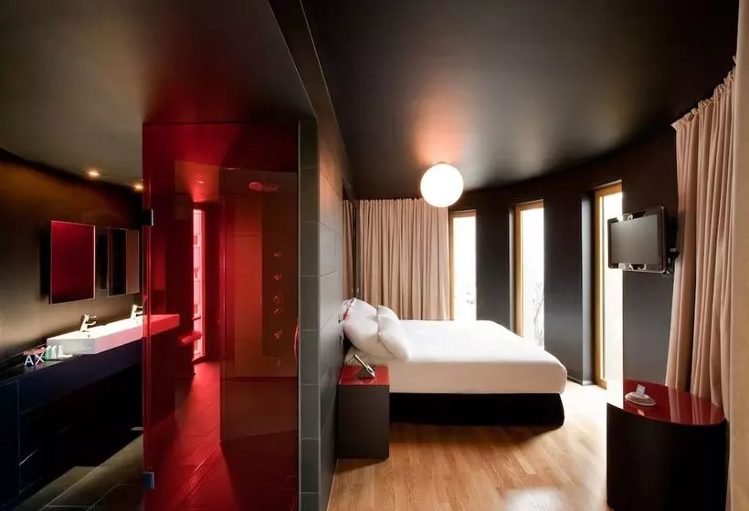 سوییت جونیور, Axel Hotel Berlin Adults Only