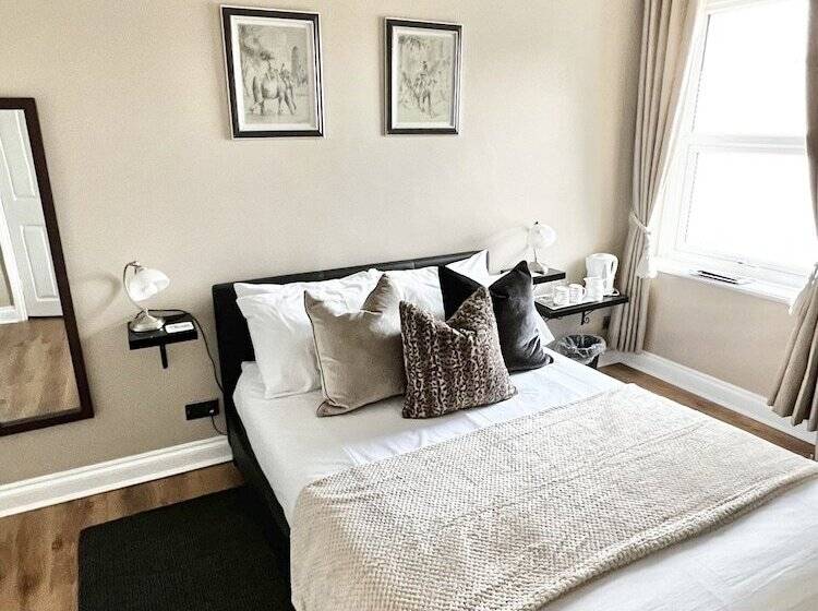 标准间, Devon House Guest House