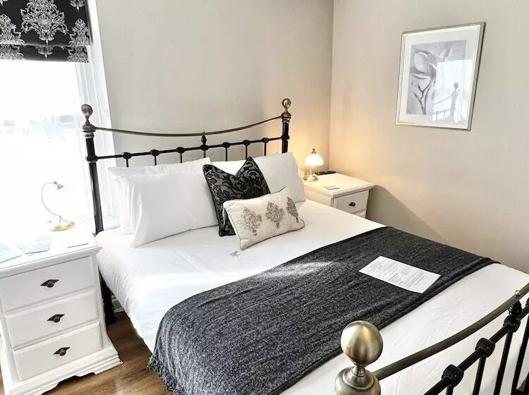 デラックスルーム, Devon House Guest House