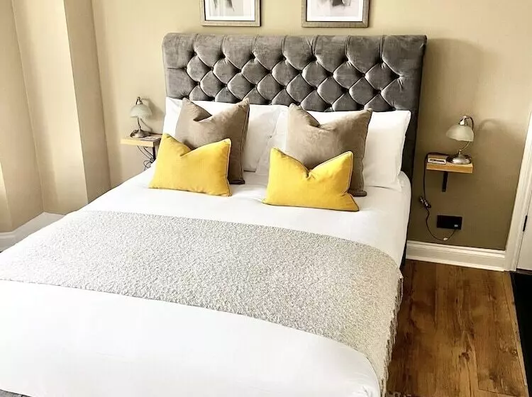 スーペリアールーム, Devon House Guest House