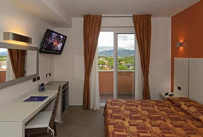 バルコニー付きスタンダードルーム, Eur