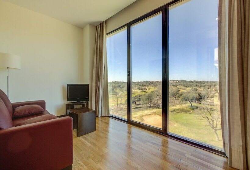 جناح جونيور, Hospedium Hotel Valles De Gredos Golf