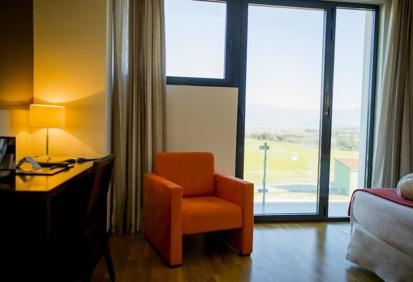 Полулюкс, Hospedium Hotel Valles De Gredos Golf