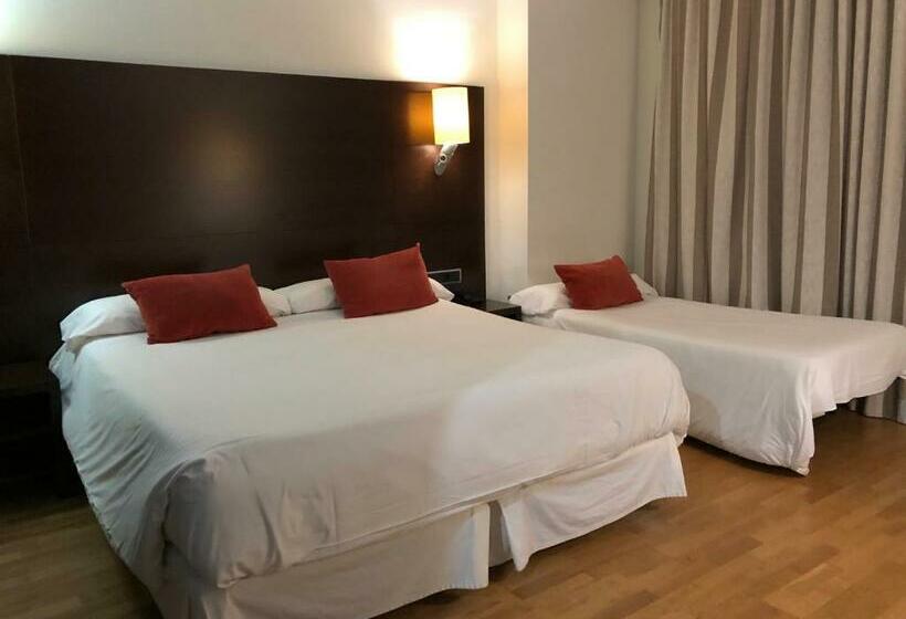 Номер Стандарт, Hospedium Hotel Valles De Gredos Golf
