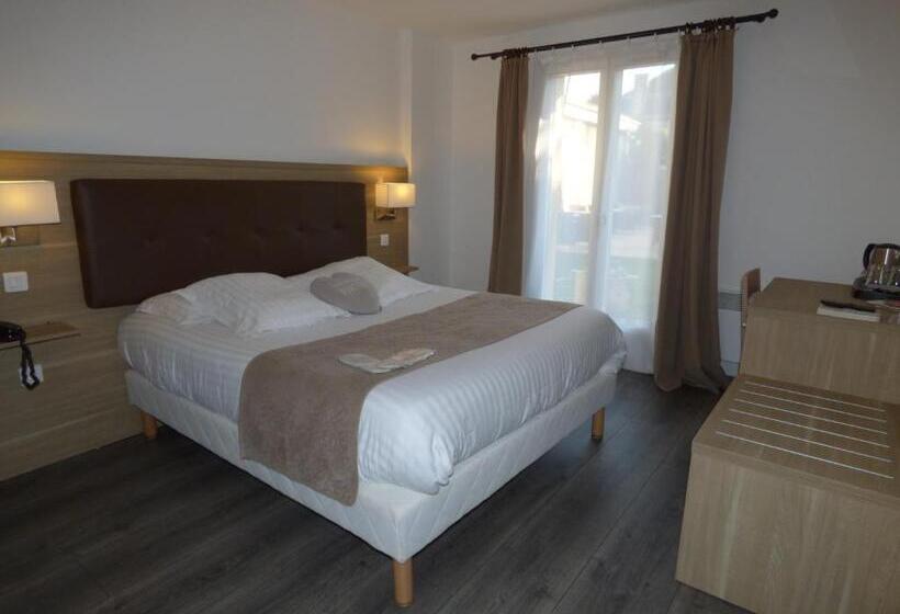 חדר סופריור, Hôtel Les Comtes De Pardiac