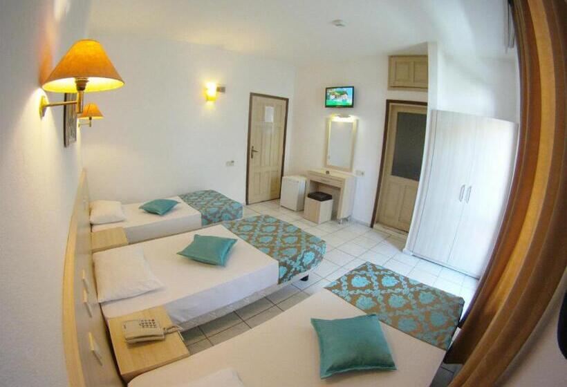 스탠다드 트리플 룸, Kleopatra Carina