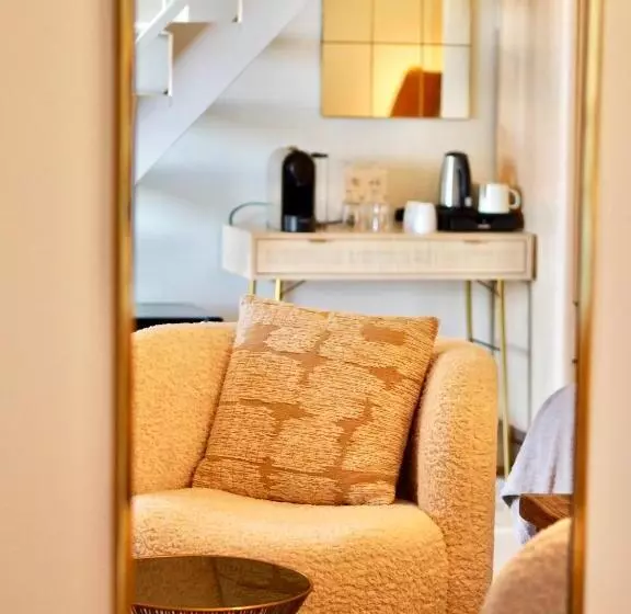 プレステージルーム, Le Jas De Joucas Hôtel Restaurant