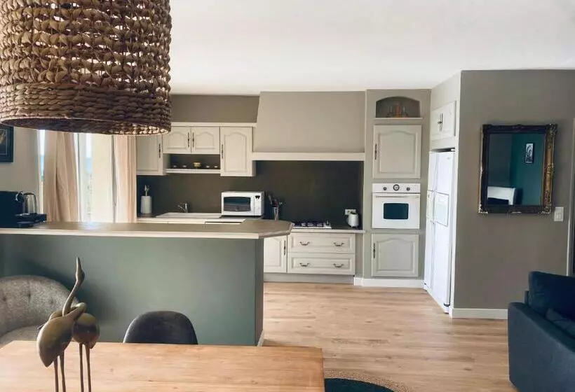 テラス付き１ベッドルームアパートメント, Le Jas De Joucas Hôtel Restaurant