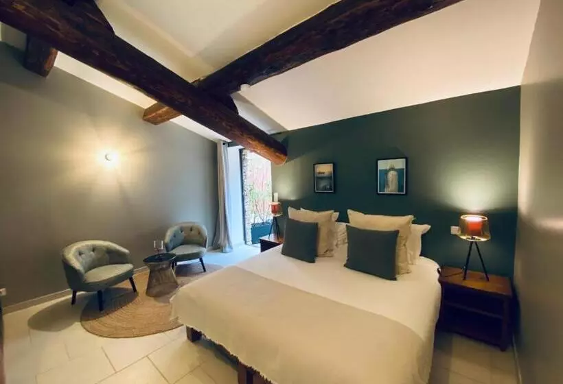 スタンダードインサイドビュールーム, Le Jas De Joucas Hôtel Restaurant