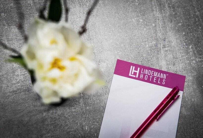 اتاق عادی, Lindemann S