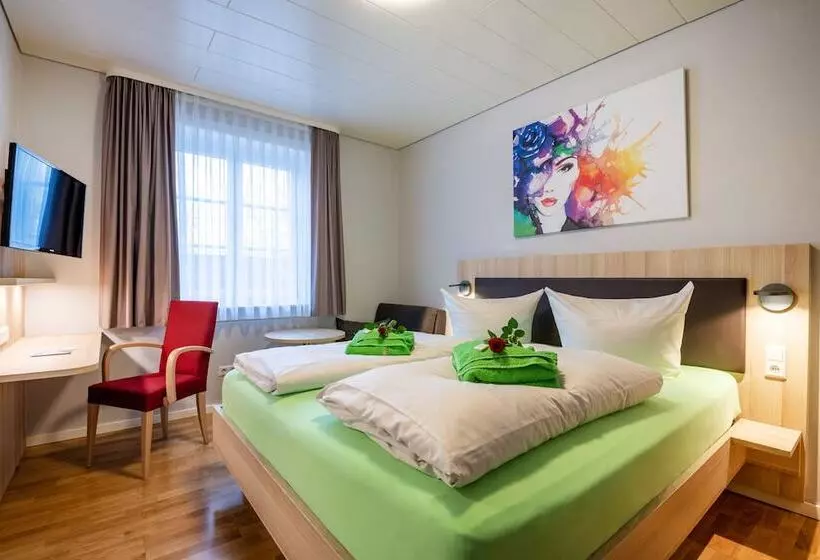 スタンダードトリプルルーム, Garni Seerose Lindau Insel Zentrum Bodensee